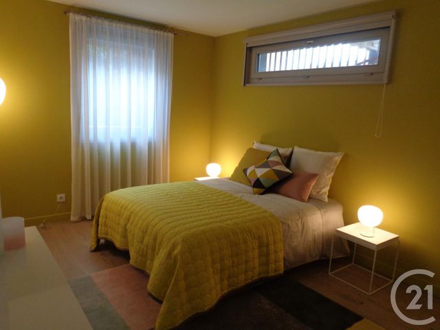 Afficher la photo en grand appartement à vendre - 4 pièces - 112,98 m2 - REMIREMONT - 88 - LORRAINE