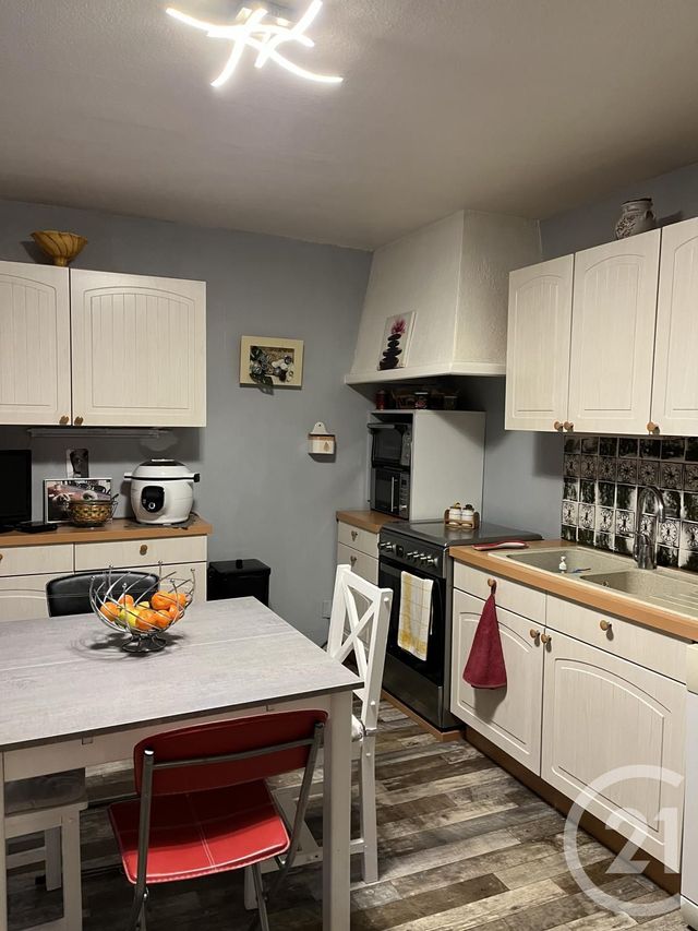 Appartement F4 à vendre - 5 pièces - 99,30 m2 - Rupt Sur Moselle - 88 - LORRAINE